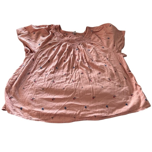 Old Navy Tops - Old Navy Pink Blouse with Floral Accents